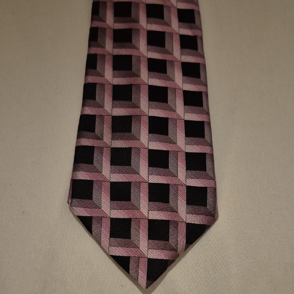 Stafford Pink and Black Geometric Tie